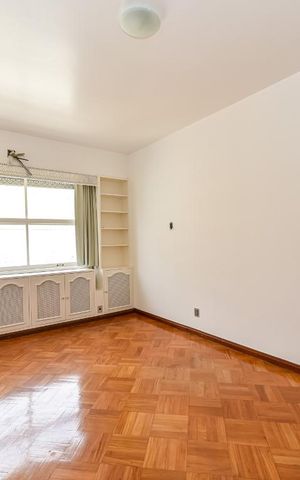 Apartamento à venda com 300m², 4 quartos e 1 vagaQuarto 3