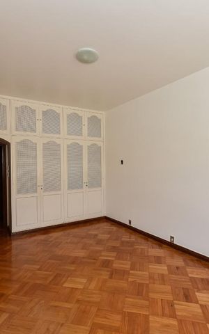 Apartamento à venda com 300m², 4 quartos e 1 vagaQuarto 3