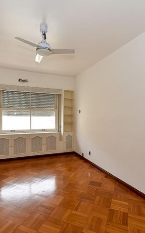 Apartamento à venda com 300m², 4 quartos e 1 vagaQuarto 4