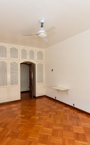Apartamento à venda com 300m², 4 quartos e 1 vagaQuarto 4