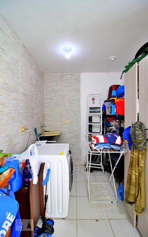 Apartamento à venda com 108m², 2 quartos e 1 vagaÁrea de Serviço