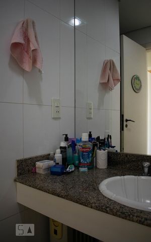 Apartamento à venda com 173m², 3 quartos e sem vagaBanheiro 1