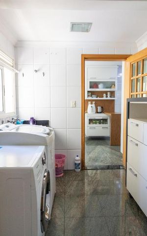 Apartamento à venda com 147m², 3 quartos e 3 vagasÁrea de Serviço