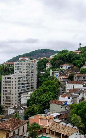 Apartamento à venda com 50m², 1 quarto e sem vaga Apartamento à venda com 50m², 1 quarto e sem vagaVista