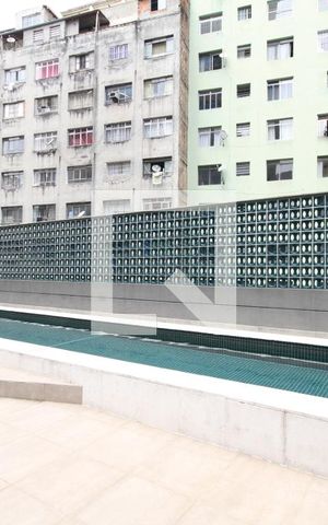 Studio à venda com 25m², 1 quarto e sem vagaPiscina