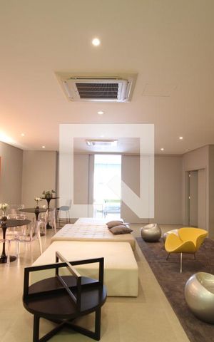 Studio à venda com 25m², 1 quarto e sem vagaSalão de Festas