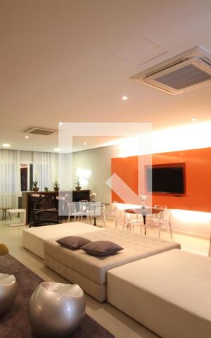 Studio à venda com 25m², 1 quarto e sem vagaSalão de Festas