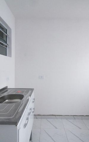 Casa para alugar com 30m², 1 quarto e sem vagacozinha / sala