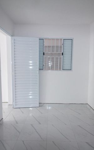 Casa para alugar com 30m², 1 quarto e sem vagaquarto 