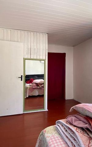 Casa à venda com 275m², 4 quartos e 3 vagas Casa à venda com 275m², 4 quartos e 3 vagasQuarto 1