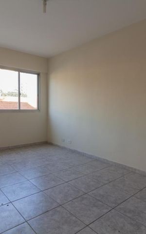 Apartamento à venda com 79m², 2 quartos e 1 vaga Apartamento à venda com 79m², 2 quartos e 1 vagaSala