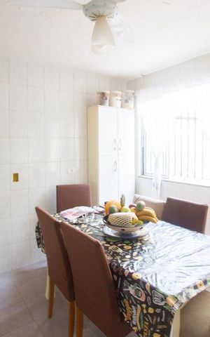 Casa à venda com 82m², 2 quartos e 1 vagaCozinha