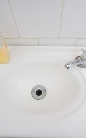 Casa à venda com 82m², 2 quartos e 1 vagaDetalhe Banheiro