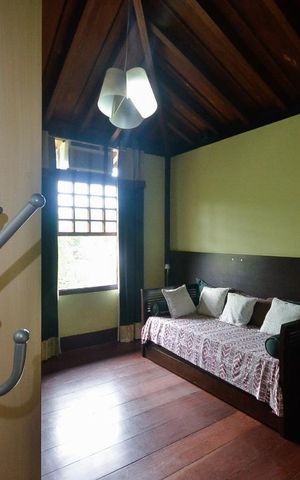 Casa de condomínio à venda com 379m², 4 quartos e 2 vagas Casa de condomínio à venda com 379m², 4 quartos e 2 vagasQuarto 3