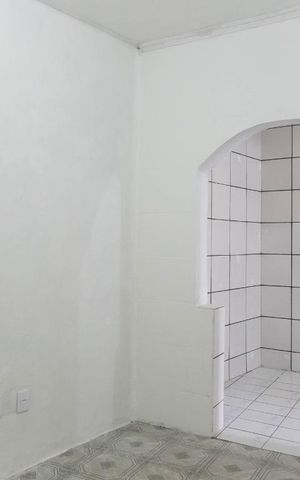 Casa para alugar com 55m², 2 quartos e sem vagaSala
