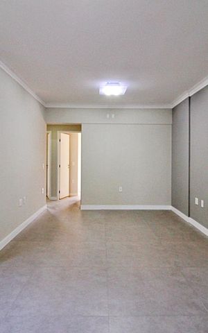 Apartamento à venda com 98m², 3 quartos e 2 vagasSala