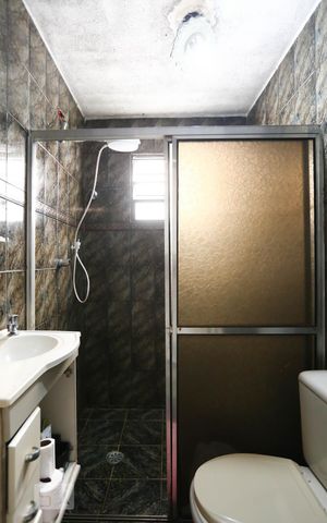 Casa à venda com 125m², 2 quartos e 1 vagaBanheiro