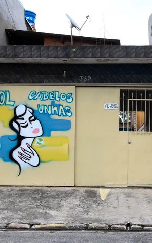 Casa à venda com 125m², 2 quartos e 1 vagaFachada