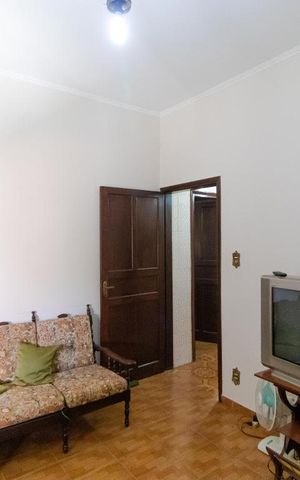 Casa à venda com 160m², 3 quartos e sem vaga Casa à venda com 160m², 3 quartos e sem vagaQuarto 02