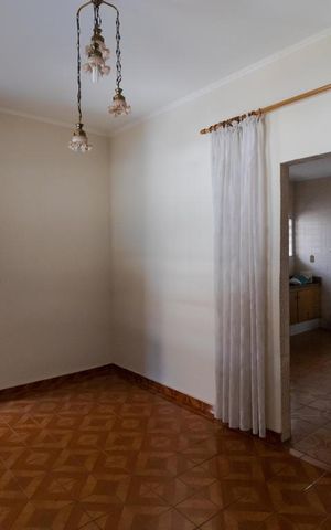 Casa à venda com 160m², 3 quartos e sem vaga Casa à venda com 160m², 3 quartos e sem vagaSala de Estar