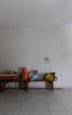 Casa à venda com 160m², 3 quartos e sem vaga Casa à venda com 160m², 3 quartos e sem vagaSalão