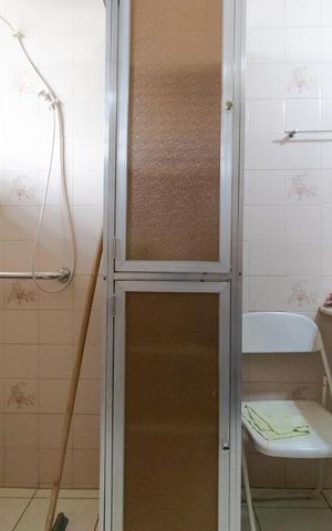 Casa à venda com 160m², 3 quartos e sem vaga Casa à venda com 160m², 3 quartos e sem vagaBanheiro