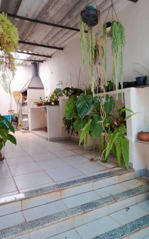 Casa à venda com 160m², 3 quartos e sem vaga Casa à venda com 160m², 3 quartos e sem vagaChurrasqueira