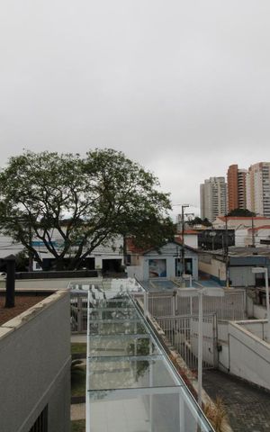 Apartamento à venda com 58m², 2 quartos e 1 vagaVista janela da sala