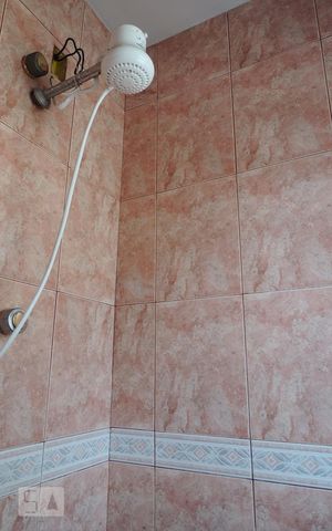 Casa à venda com 316m², 6 quartos e 3 vagasBanheiro Social