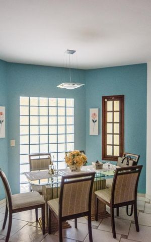 Casa à venda com 400m², 4 quartos e 5 vagas Casa à venda com 400m², 4 quartos e 5 vagasSala de Jantar