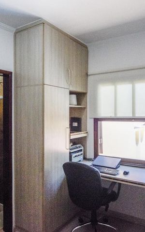 Casa à venda com 400m², 4 quartos e 5 vagas Casa à venda com 400m², 4 quartos e 5 vagasSuíte 2