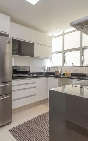 Apartamento à venda com 175m², 2 quartos e sem vaga Apartamento à venda com 175m², 2 quartos e sem vagaCozinha