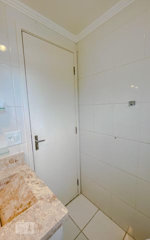 Apartamento para alugar com 48m², 2 quartos e 1 vagaBanheiro