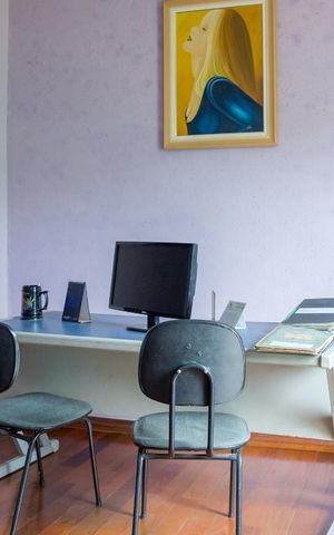 Casa à venda com 413m², 4 quartos e 5 vagas Casa à venda com 413m², 4 quartos e 5 vagasQuarto 3