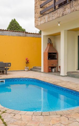 Casa à venda com 413m², 4 quartos e 5 vagas