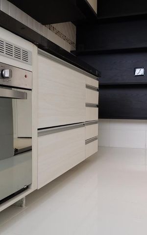 Apartamento à venda com 48m², 2 quartos e 1 vagaCozinha - Armários