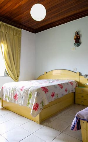 Casa à venda com 281m², 2 quartos e 3 vagas Casa à venda com 281m², 2 quartos e 3 vagasQuarto 1