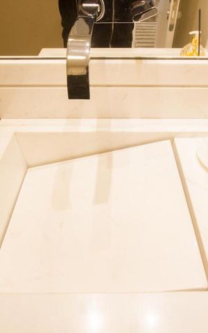 Apartamento para alugar com 105m², 2 quartos e 2 vagasDetalhe Lavabo