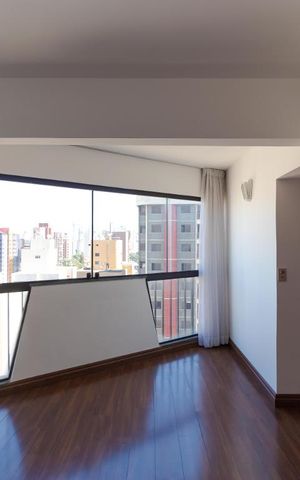 Apartamento à venda com 230m², 3 quartos e 2 vagas Apartamento à venda com 230m², 3 quartos e 2 vagasSuíte 01