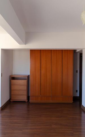 Apartamento à venda com 230m², 3 quartos e 2 vagas Apartamento à venda com 230m², 3 quartos e 2 vagasSuíte 01