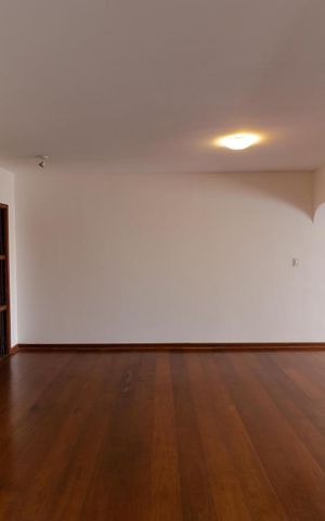 Apartamento à venda com 230m², 3 quartos e 2 vagas Apartamento à venda com 230m², 3 quartos e 2 vagasSalas
