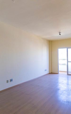 Apartamento à venda com 73m², 2 quartos e 1 vaga Apartamento à venda com 73m², 2 quartos e 1 vagaSala