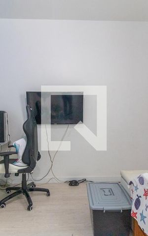 Casa à venda com 368m², 4 quartos e 2 vagas Casa à venda com 368m², 4 quartos e 2 vagasQuarto 2