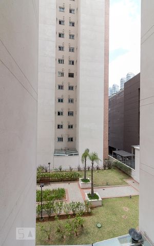 Apartamento para alugar com 77m², 3 quartos e 2 vagasVista área de serviço