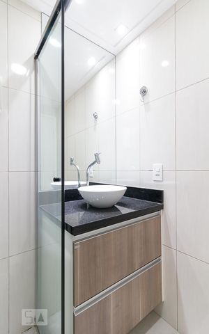 Apartamento para alugar com 77m², 3 quartos e 2 vagasBanheiro quarto 3 suíte