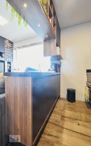 Apartamento à venda com 43m², 1 quarto e 1 vagaCozinha