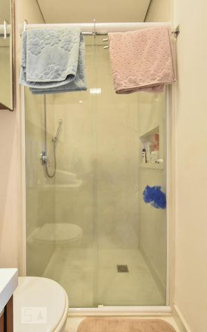 Apartamento à venda com 43m², 1 quarto e 1 vagaBanheiro
