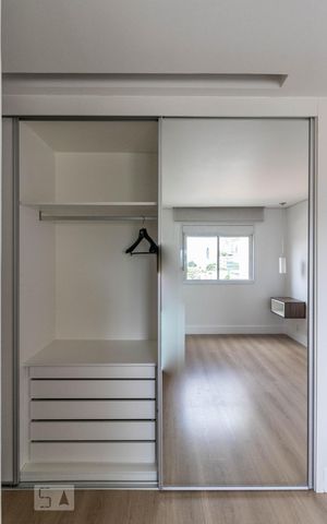 Apartamento à venda com 72m², 2 quartos e 1 vaga Apartamento à venda com 72m², 2 quartos e 1 vagaSuíte