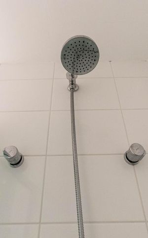 Apartamento à venda com 72m², 2 quartos e 1 vaga Apartamento à venda com 72m², 2 quartos e 1 vagaBanheiro Social