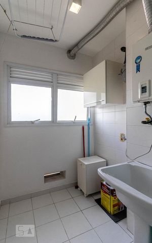 Apartamento à venda com 72m², 2 quartos e 1 vaga Apartamento à venda com 72m², 2 quartos e 1 vagaÁrea de Serviço